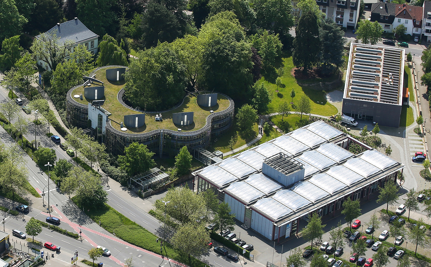 Luftaufnahme Deutsche Bundesstiftung Umwelt (DBU) und Firma Sander in Osnabrück, aufgenommen am 10.05.2016