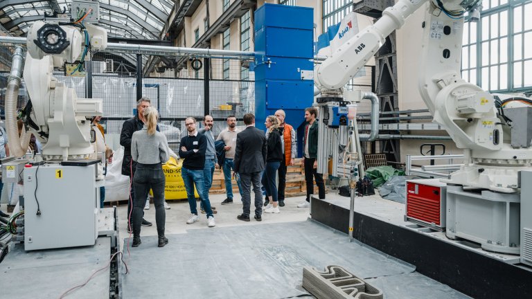 AMBER TechVisit |  Forschung trifft Praxis – am Fraunhofer IPK und PTZ